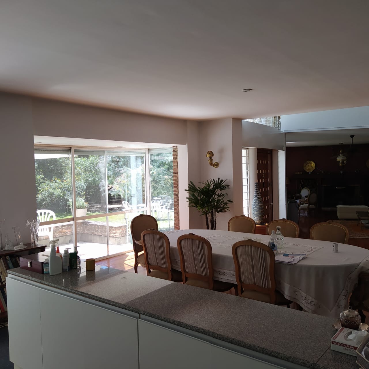 Exclusiva e Imponente Residencia.