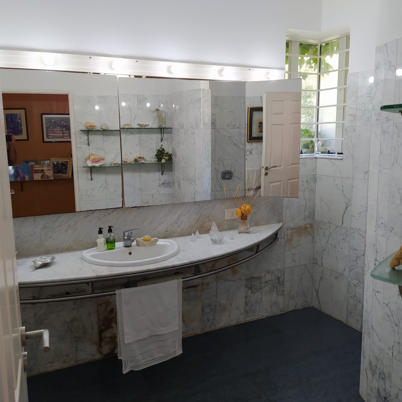 Exclusiva e Imponente Residencia.