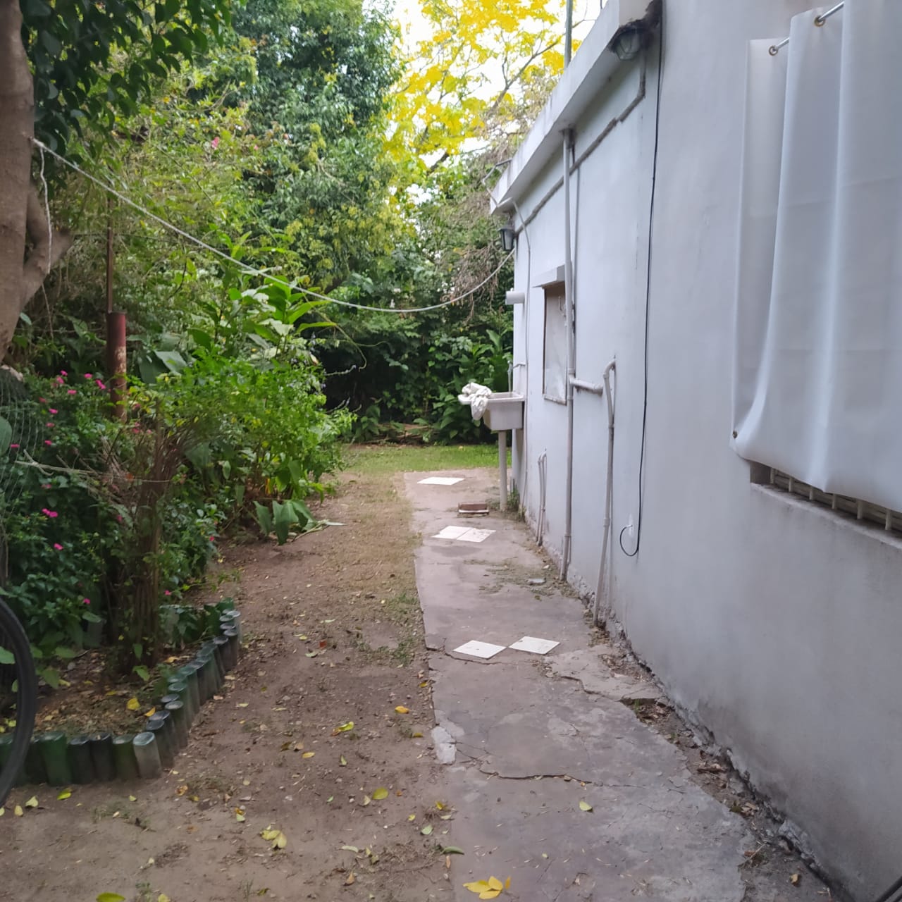 Propiedad en zona cercana al centro de Funes