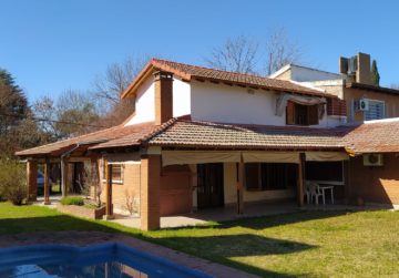 Chalet en Funes R