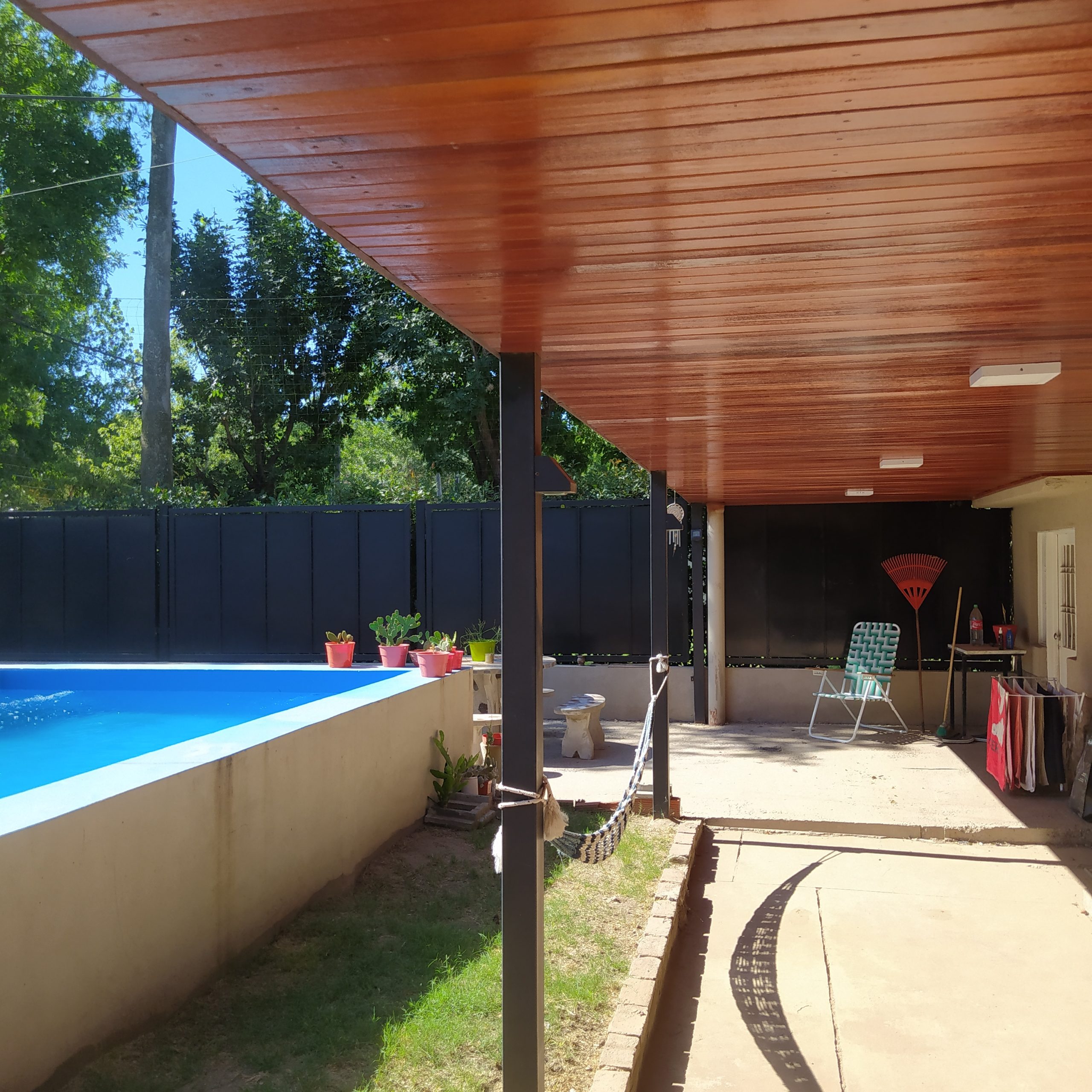 Propiedad en zona residencial/comercial
