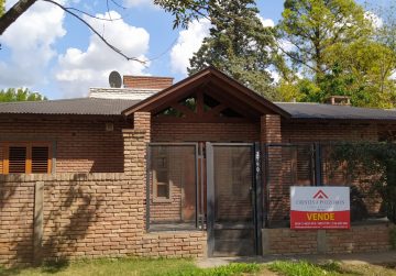 Ideal vivienda en zona residencial/comercial