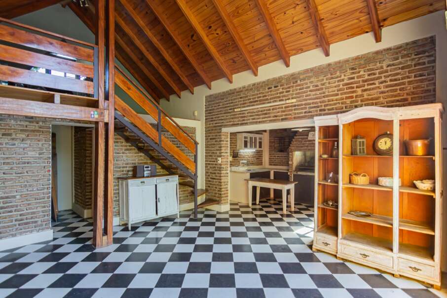 Alquiler inmueble estilo ingles temporal/permanente