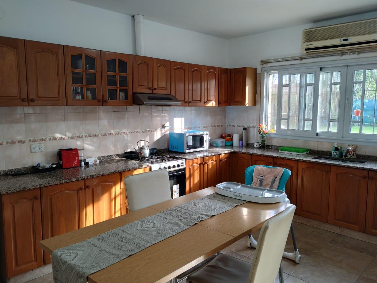 Chalet en Montevideo al 900