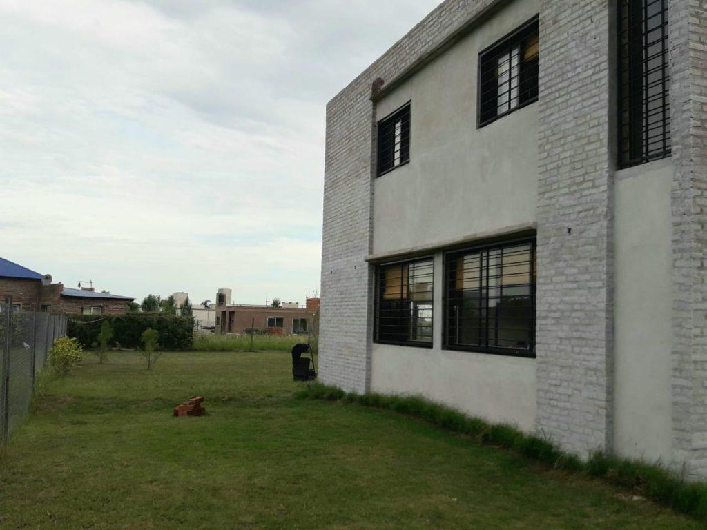 Rio Cuarto  entre Brisa y Solaz- Barrio Las Tardes