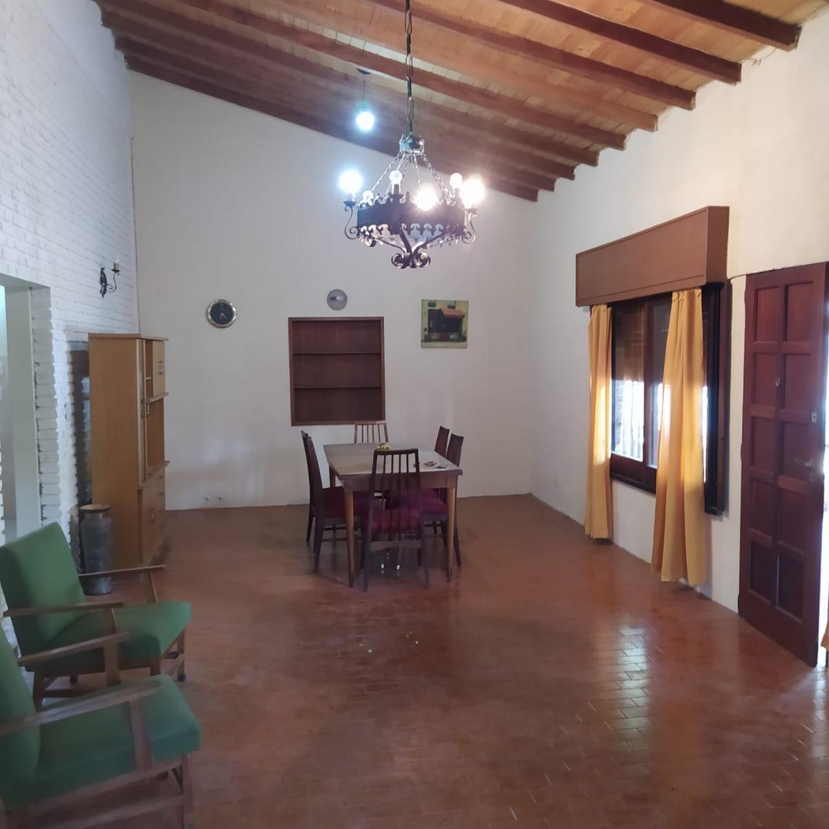 Funes  345- Roldan