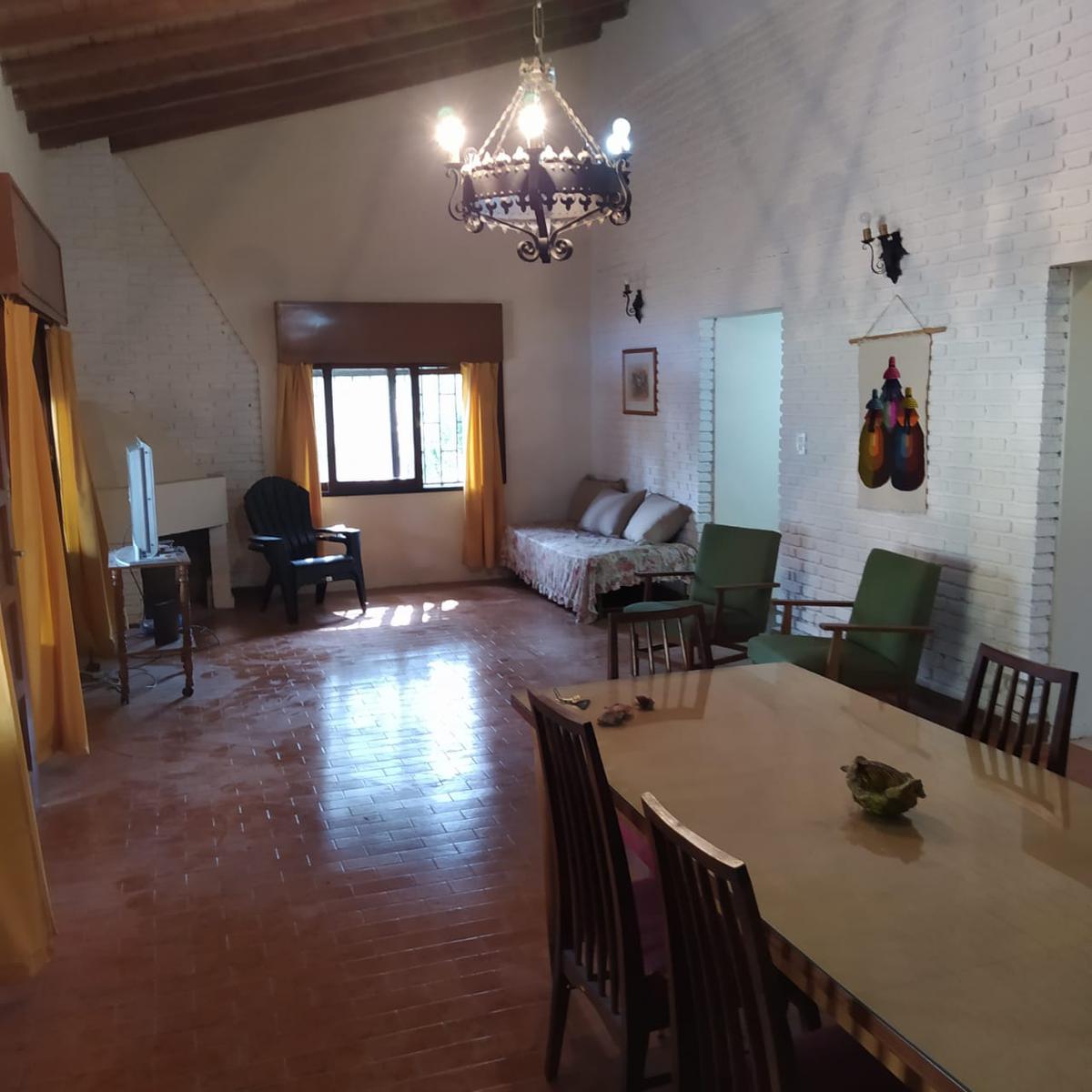 Funes  345- Roldan