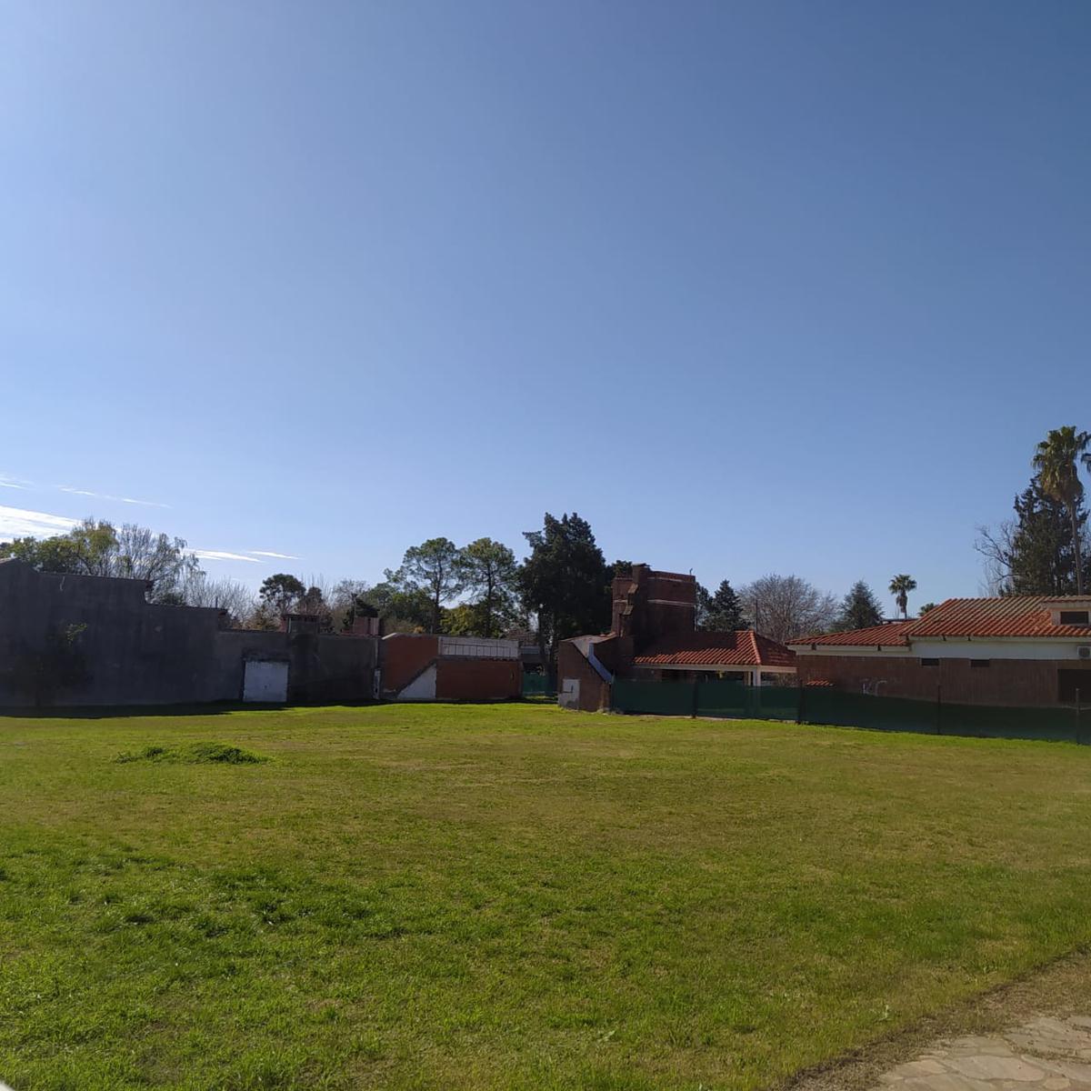 Tres Lotes por Calle Galindo al 2600- Ubicación Comercial