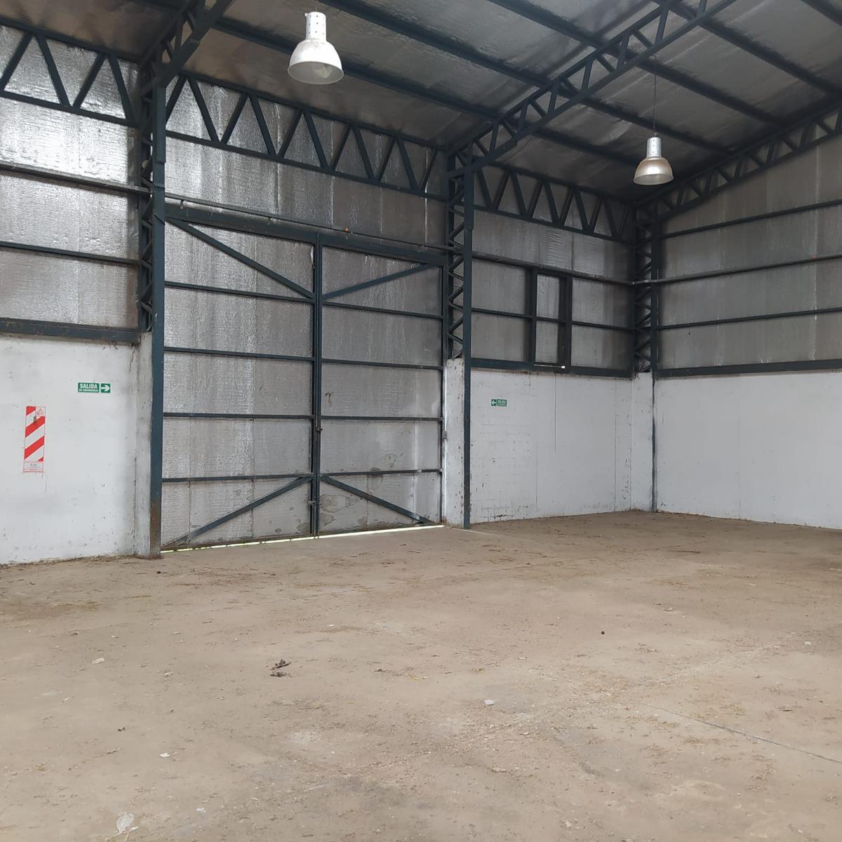 Venta/ Alquiler comercial en Parque industrial – Roldán