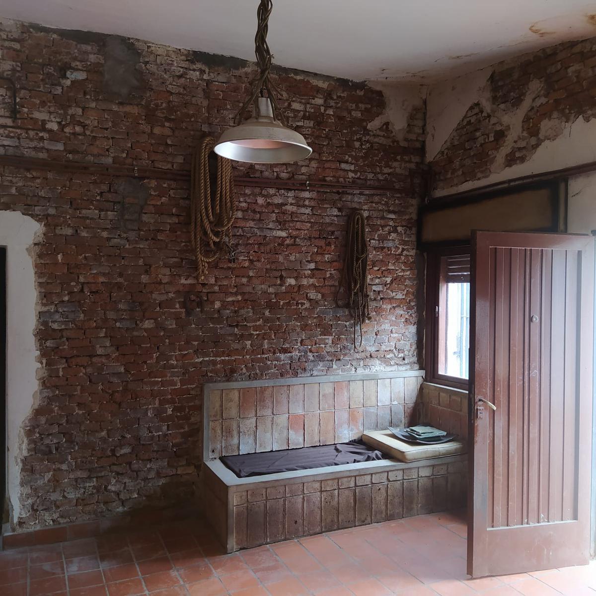 Propiedad uso comercial/industrial sobre RN AO12