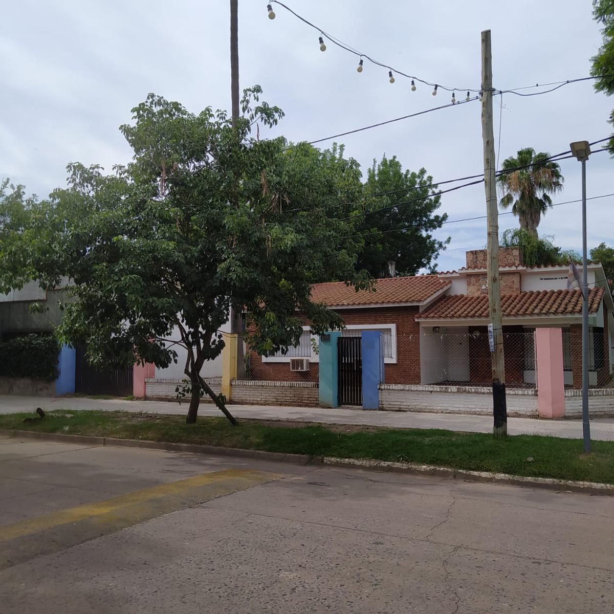 Propiedad para uso comercial- Santa Fe esquina Juan Elorza