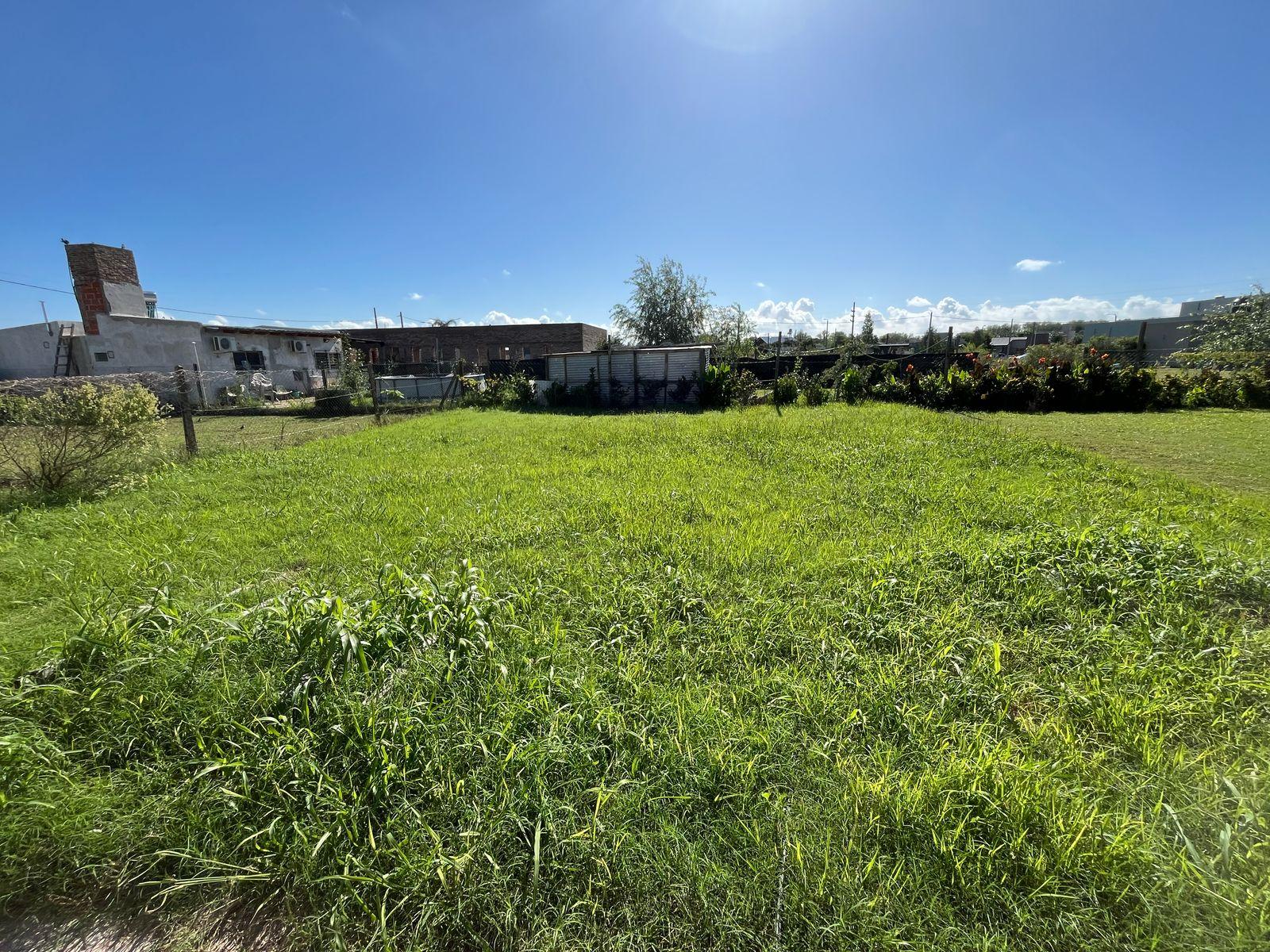 Local en Las Acequias del Aire – Roldan.