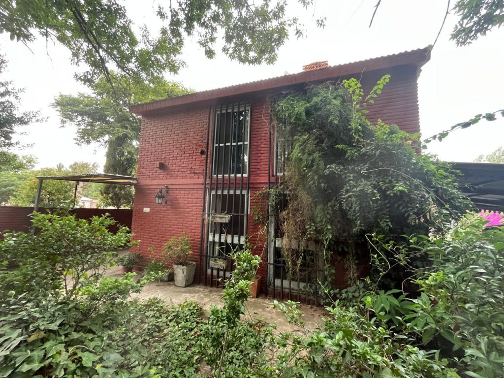 Propiedad en Funes, Maipú al 1600