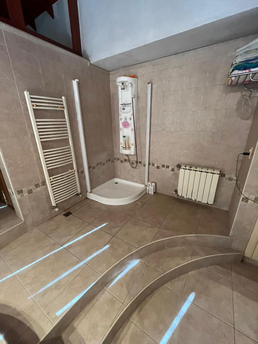 Chalet en zona residencial de Funes – Sarmiento Esq. San Marcos