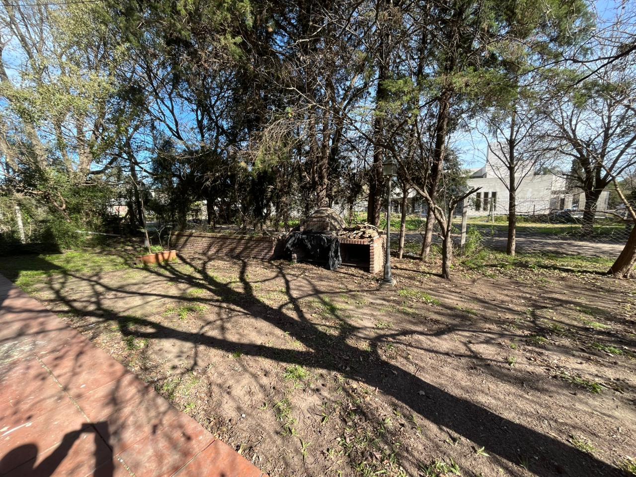 Chalet en zona residencial de Funes – Sarmiento Esq. San Marcos