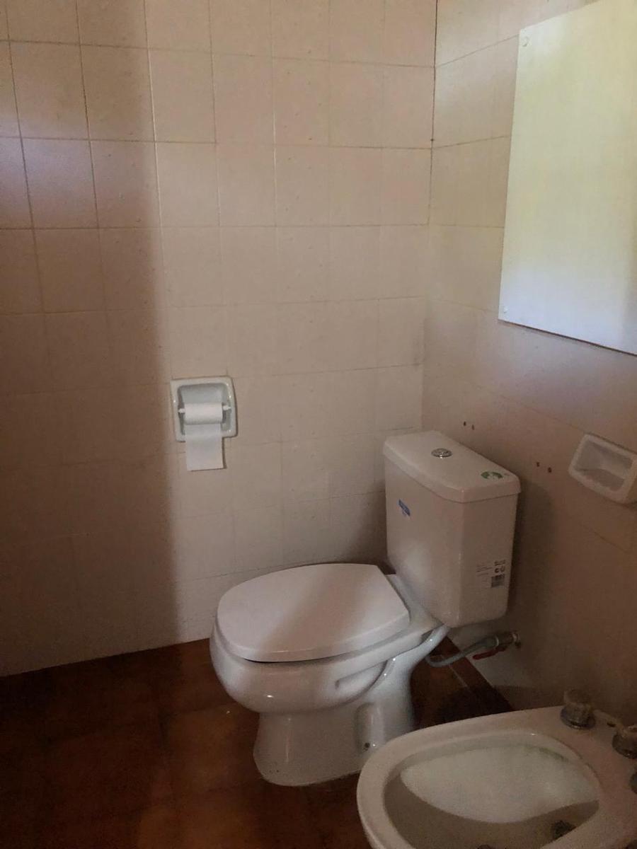 Chalet en Cotos de la Alameda – Uspallata  al 200 – Roldan