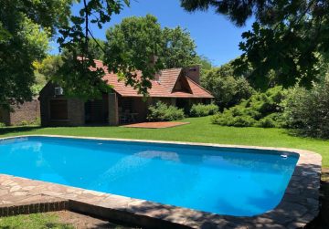 Chalet en Cotos de la Alameda – Uspallata  al 200 – Roldan