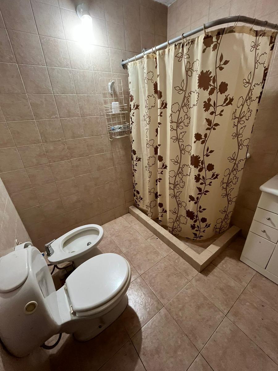 Chalet en General Paz  al 2100 – Funes