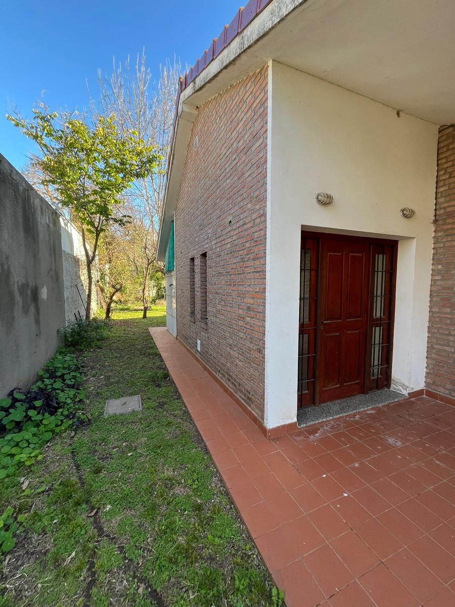 Chalet en General Paz  al 2100 – Funes