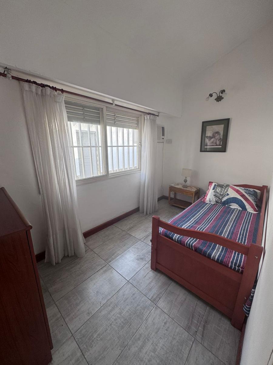 Propiedad ideal uso comercial/habitacional en calle Houssay al 1600 – Funes.