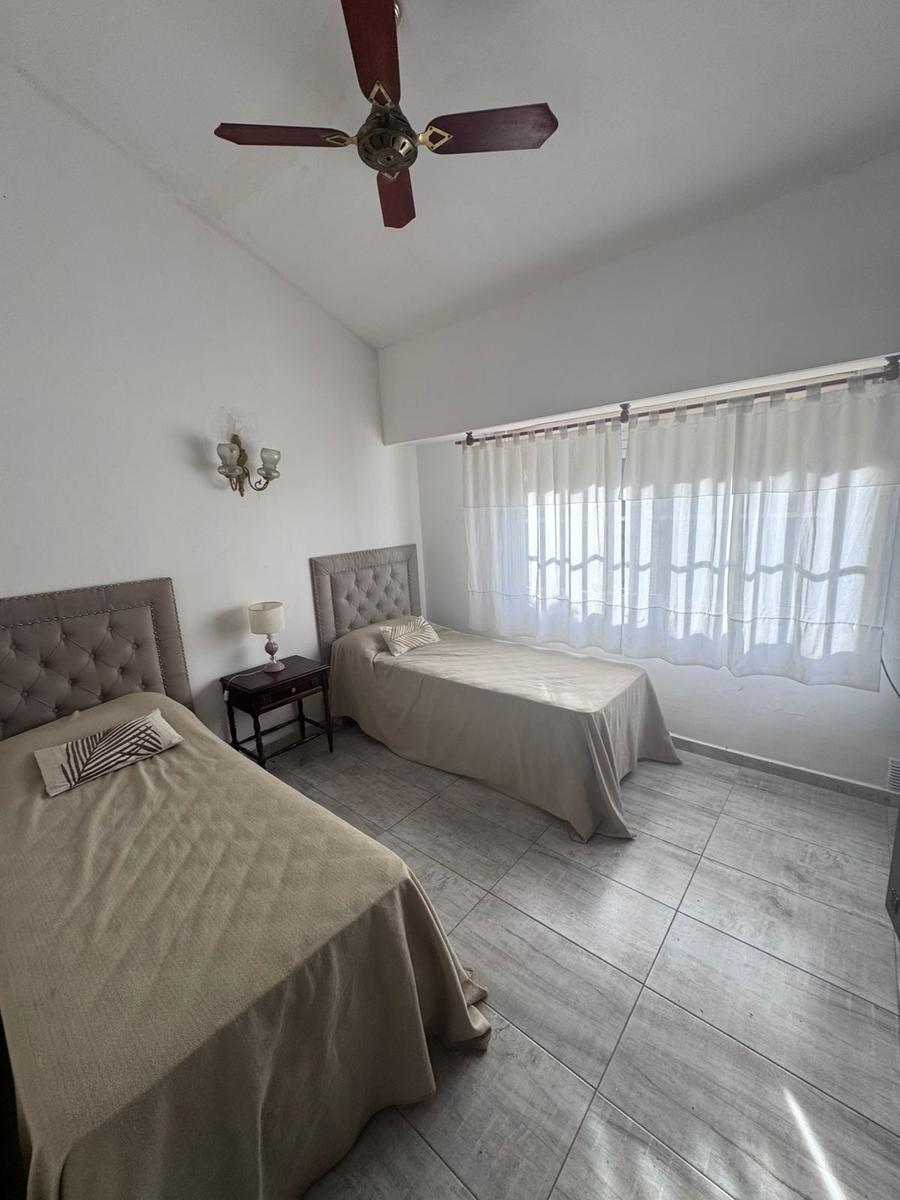 Propiedad ideal uso comercial/habitacional en calle Houssay al 1600 – Funes.