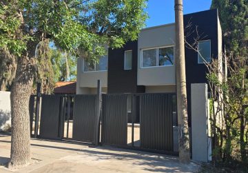 Casa espejo de primera calidad – Pedro A. Ríos al 2000