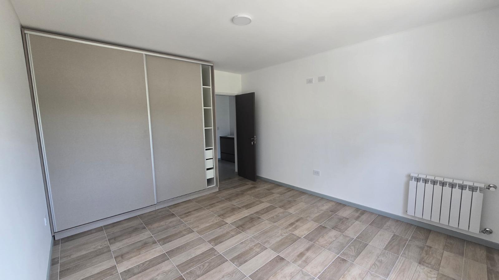 Casa espejo de primera calidad – Pedro A. Ríos al 2000