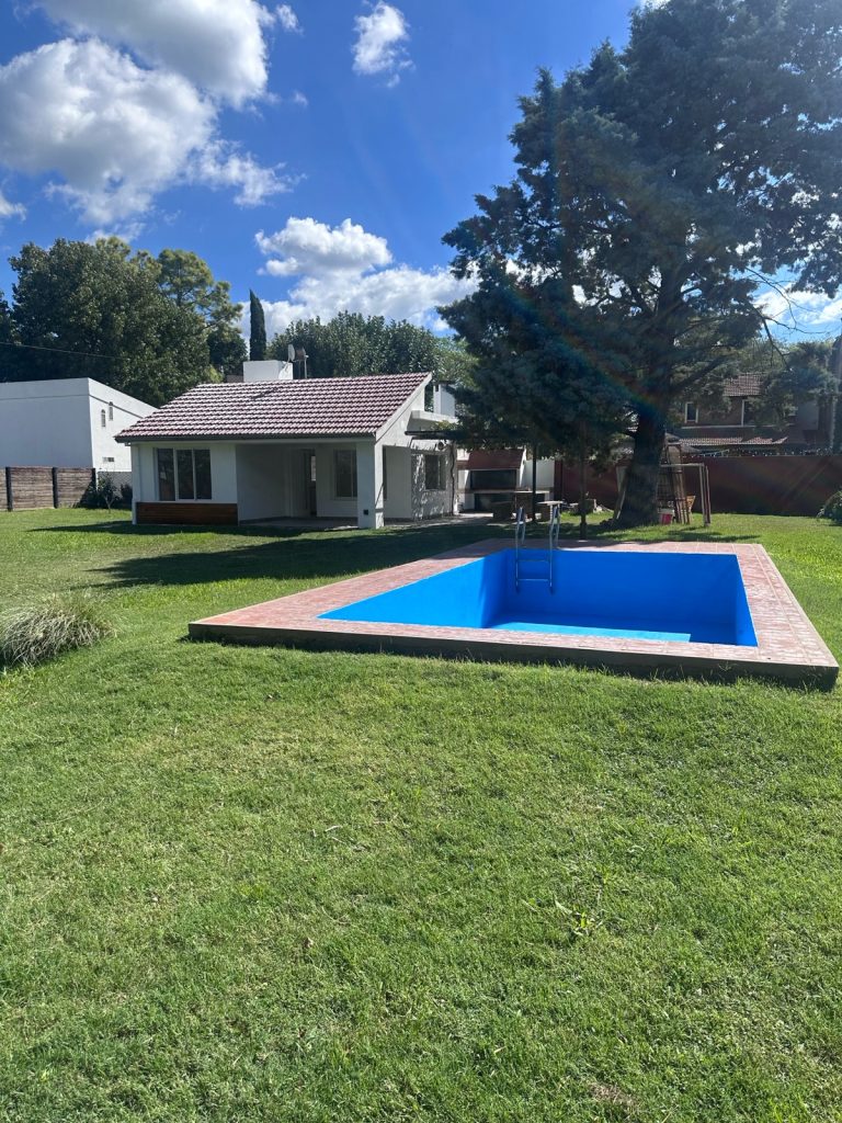 Almte. Brown al 2600